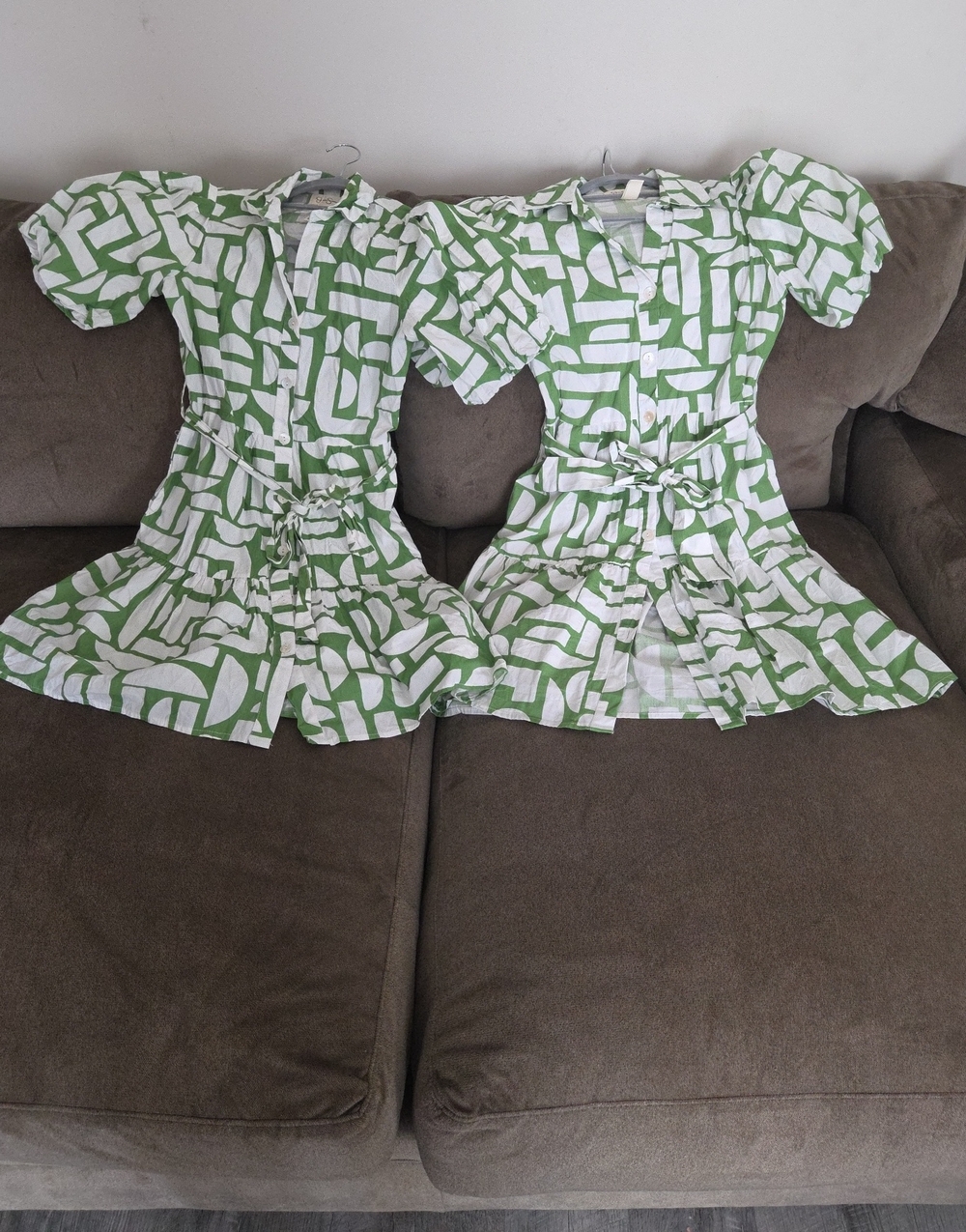 Jessica Simpson White and Green Geometric Tie-Waist Midi Dress